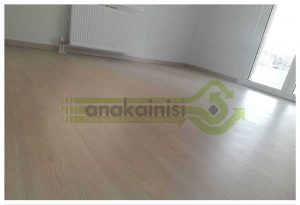 ανακαινιση υπνοδοωματιο πλακακια