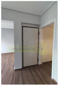 Πορτα Ασφαλειας λευκη Ασπρη σε αποχρωση ξυλου