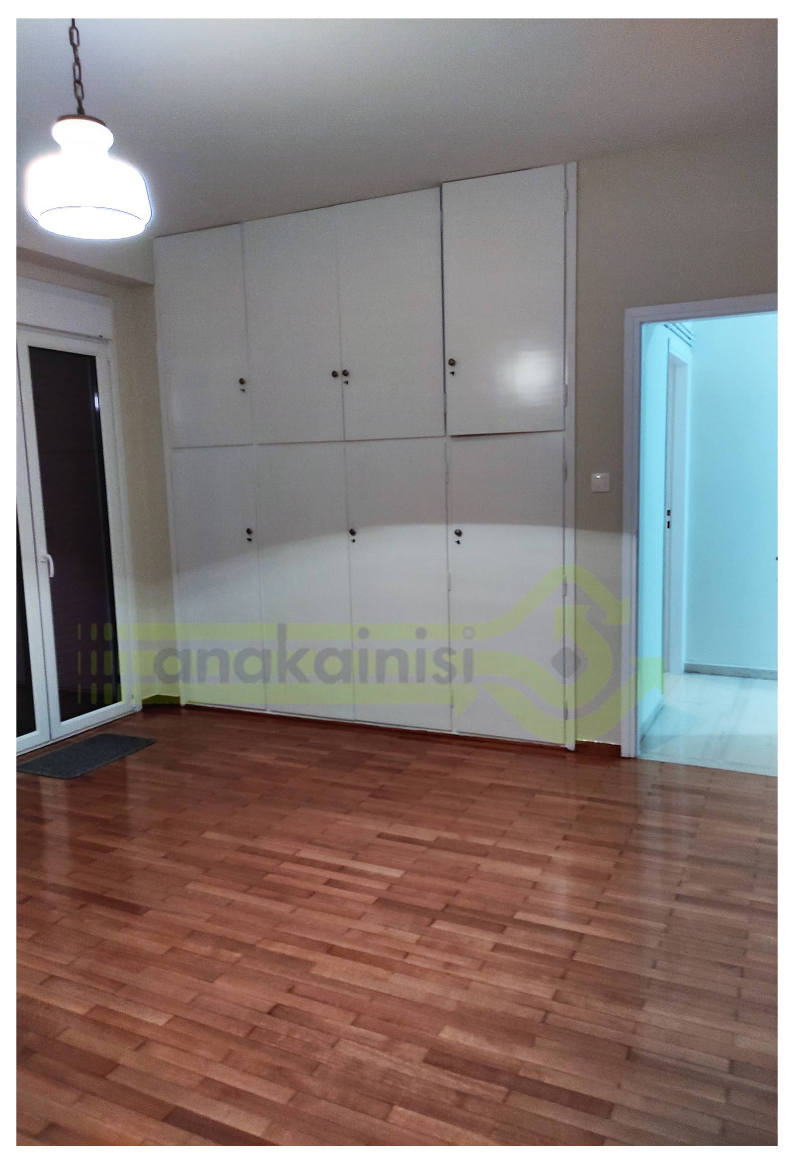 Ανακαινιση_Χαλανδρι_22 Γυάλισμα Ξύλινου Πατώματος - Ντουλάπια - Κουφώματα Αλουμίνιου - Καλοριφέρ